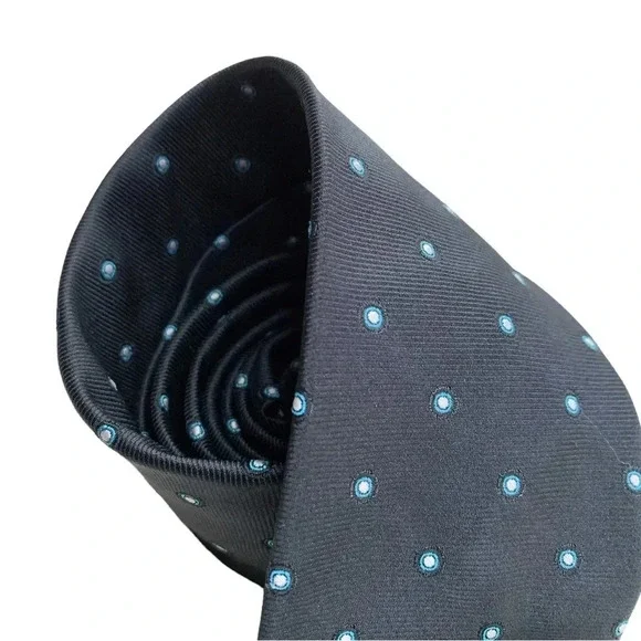 Oscar de la Renta Tie - Picture 2 of 7